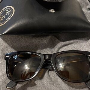 Ray-Ban polarized Sunglasses